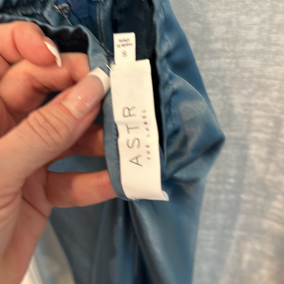 REVOLVE - ASTR the Label - Dress - EUC   ***SOLD✅✅✅✅‼️‼️‼️‼️*** - Picture 6 of 15